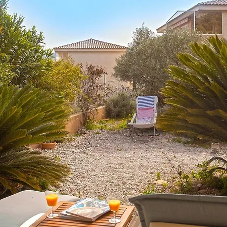 Apartmán Casa Linda Au Calme Avec Jardin A 900 M Port Et Centre De *